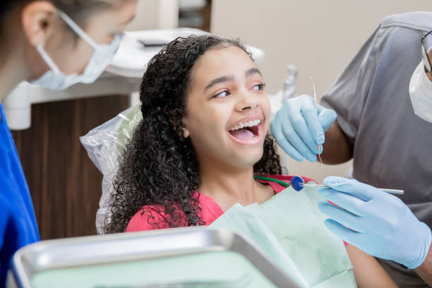 Best Holiday Emergency Dentist in Edinburg, IL