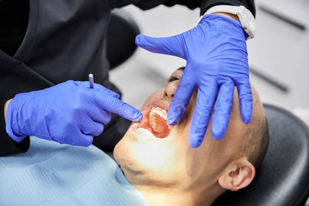 Best Weekend Emergency Dentist in Edinburg, IL